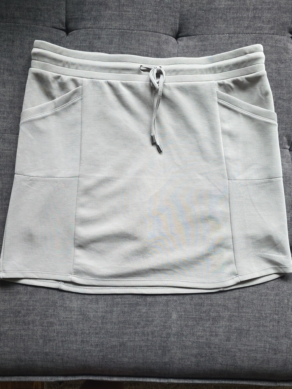 Casual Light Gray Drawstring Skirt with Front Pockets